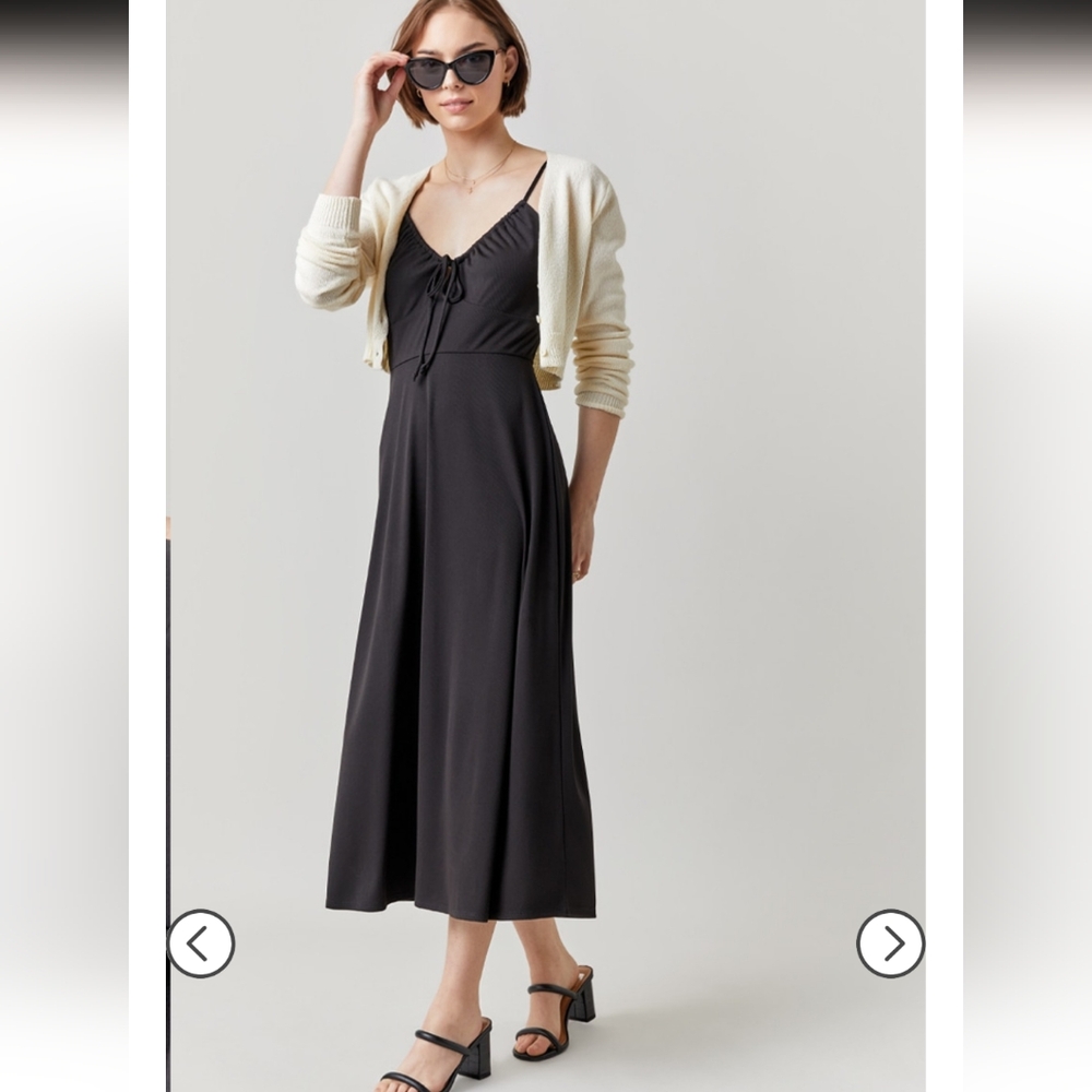 Penelope Tie front Black midi Dress Small